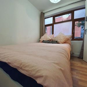 Camera con letto king size
